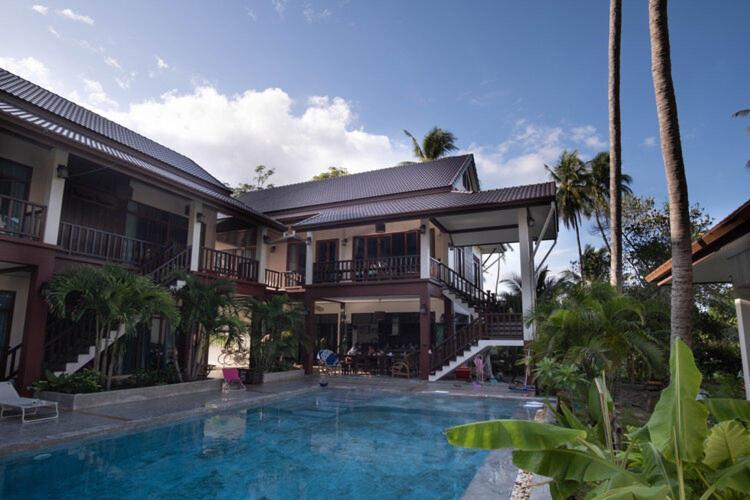 Coconut Tree Homestay Ban Wa Thon Exterior foto