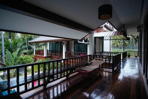 Coconut Tree Homestay Ban Wa Thon Exterior foto